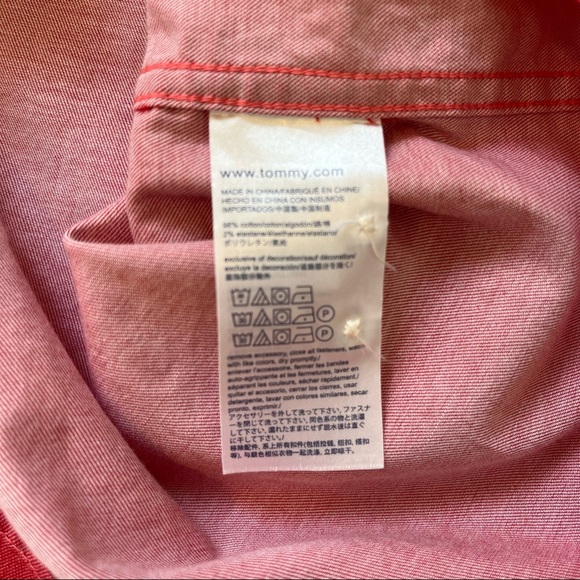 Tommy Hilfiger Red Custom Fit Button-Up Shirt Men’s Size Large - Picture 6 of 7